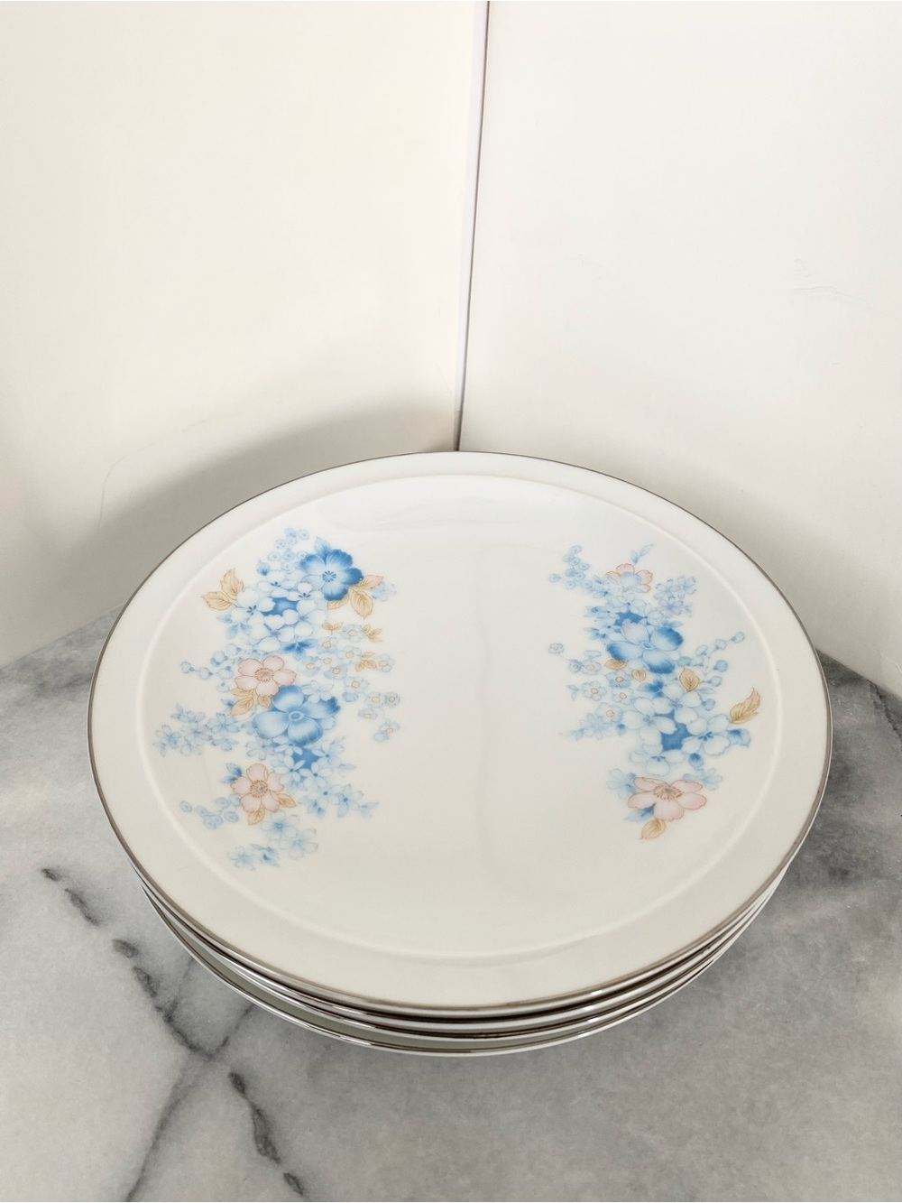 Vintage FANCI FLORAL Blue Morn Collection Japan Salad Plates (4)
